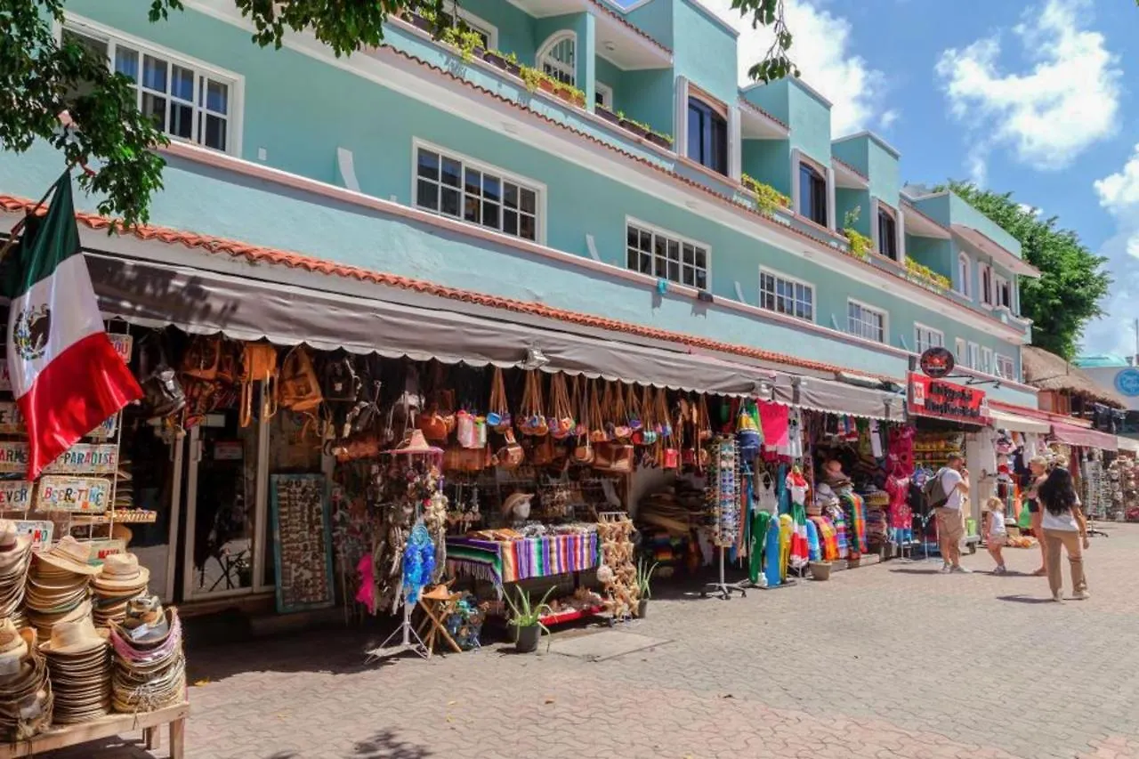 Las Olas 201 Playa del Carmen Apartment