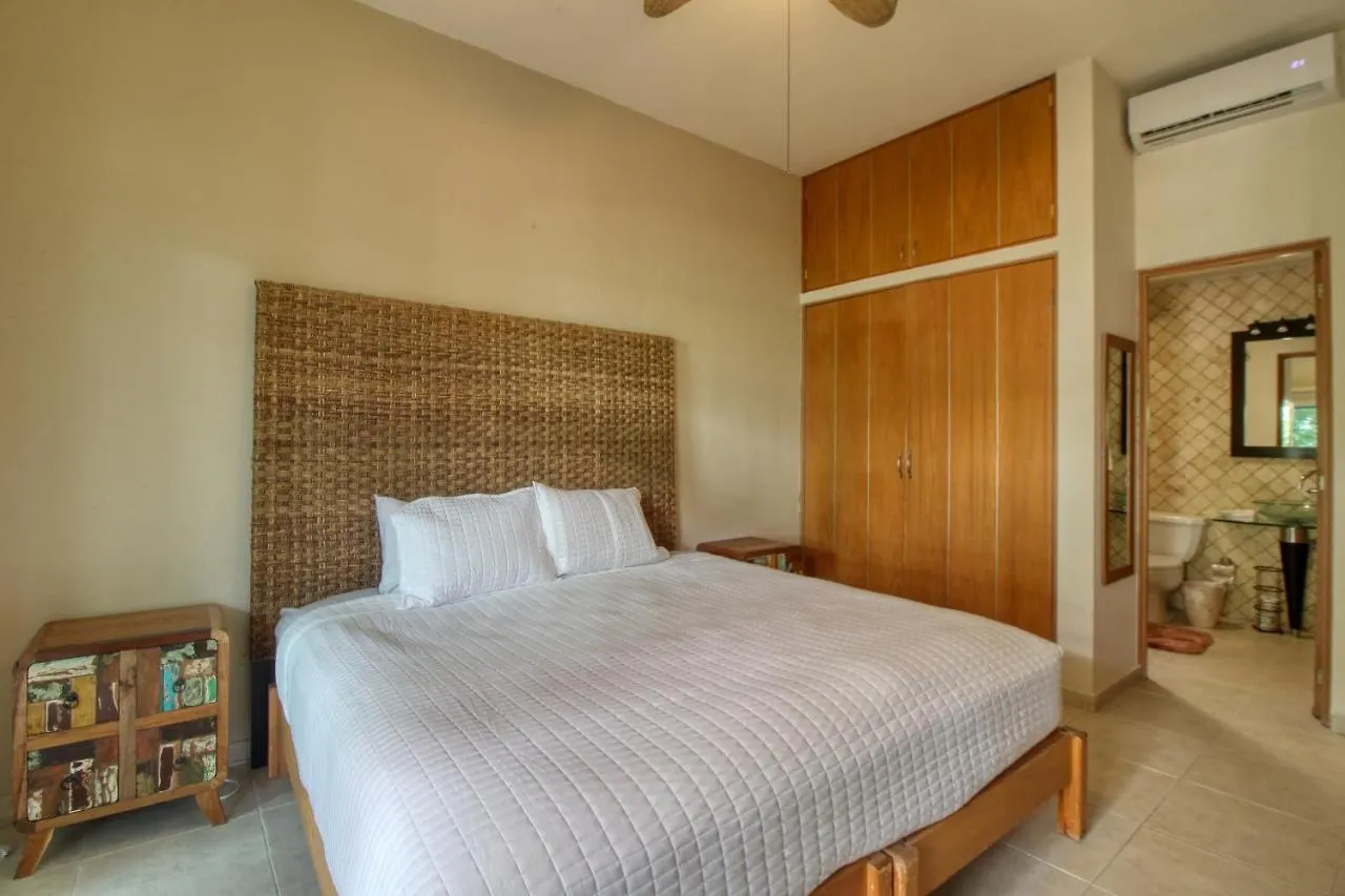 Apartment Las Olas 201 Playa del Carmen Mexico